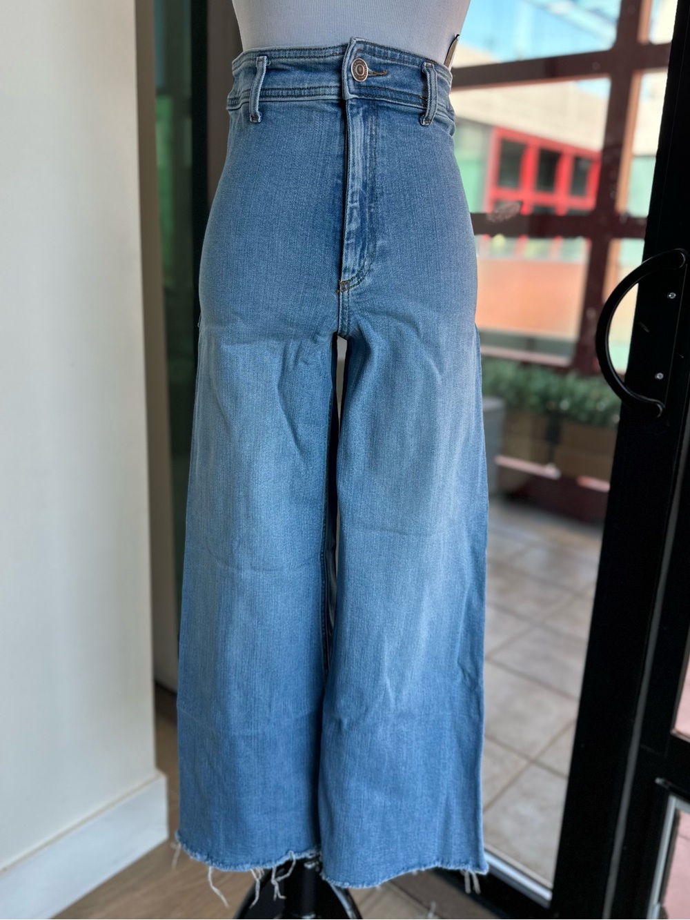 Zara High-Rise Wide Leg Jeans in Light Blue